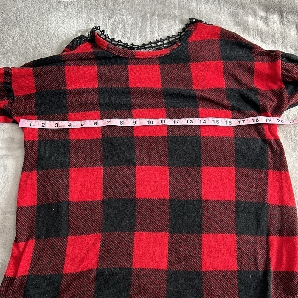 7th Ray Lace Back Plaid Top View 4